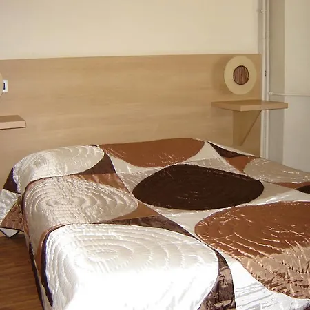 Le Transat Bleu מלון 2*