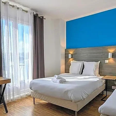 Le Transat Bleu מלון 2*